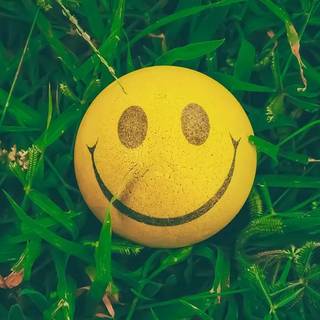 Keep smiling wallpaper
