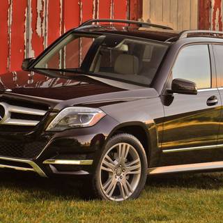 Mercedes Benz GLK 350 wallpaper