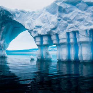 Ocean blue 4k wallpaper