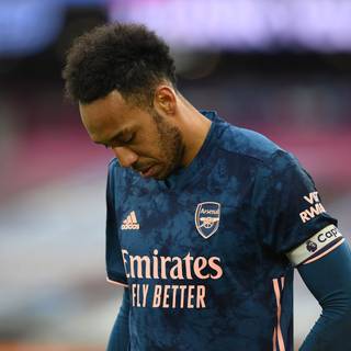 Pierre-Emerick Aubameyang 2021 wallpaper