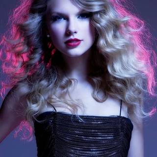 Taylor Swift computer wallpaper