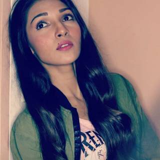 Tisha Kapoor wallpaper