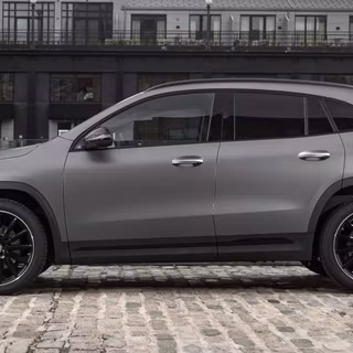 Mercedes GLA 2021 wallpaper