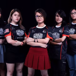 Esport women wallpaper