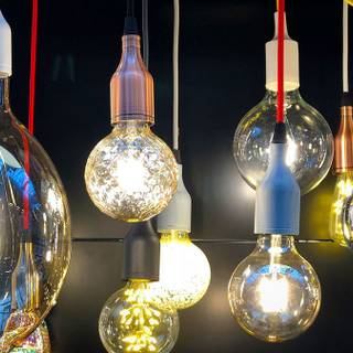 Colorful light bulbs wallpaper