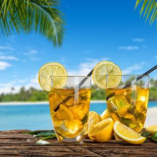 Cool summer lemonade wallpaper