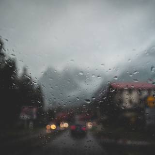 Rainy evening wallpaper