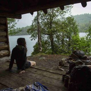 Women traveling wallpaper