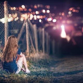 Night women wallpaper