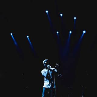 Live performance wallpaper