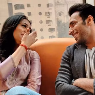 Shaleen Malhotra wallpaper