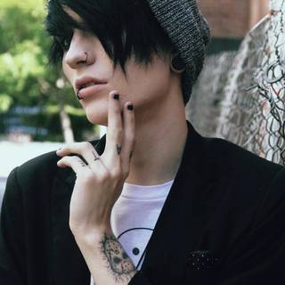 Johnnie Guilbert wallpaper