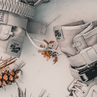 iPhone Air Force 1 wallpaper