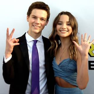 Annie and Hayden wallpaper