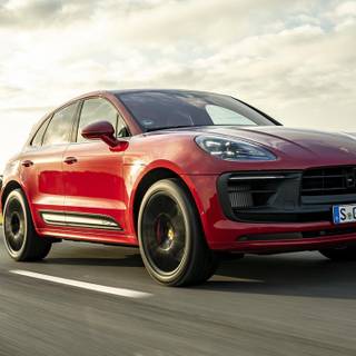 Porsche Macan GTS Sport Package HD wallpaper