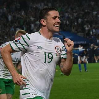 Robbie Brady wallpaper