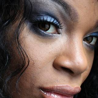 Women makup wallpaper