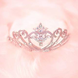 HD pink crown iPhone wallpaper