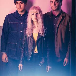 Paramore iPhone HD wallpaper