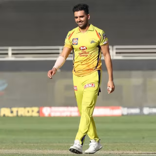 Deepak Chahar CSK wallpaper
