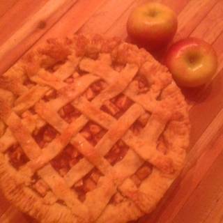 Autumn apple pie wallpaper