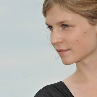 Clemence Poesy wallpaper