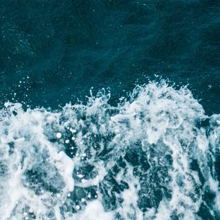 Ocean laptop wallpaper