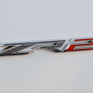 2022 Chevrolet Silverado ZR2 wallpaper