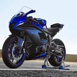 Yamaha YZF-R7 wallpaper