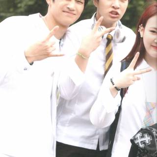 Hi! School: Love On wallpaper