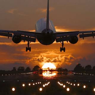 Airplane landing wallpaper