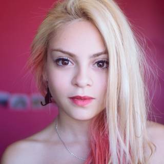 Blonde pink hair woman wallpaper