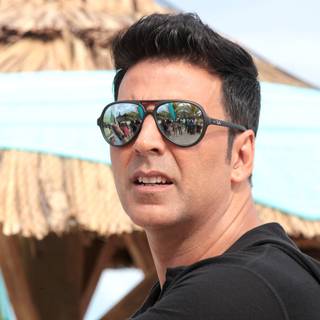 The Shaukeens wallpaper