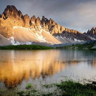 Autumn sunrise rain wallpaper