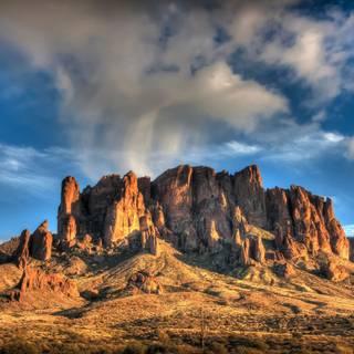 Desert mountain wallpaper