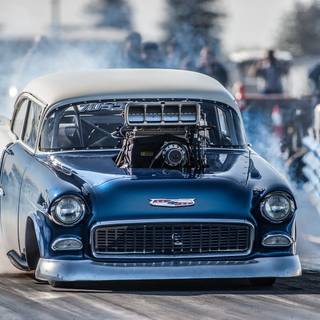 Drag trucks wallpaper