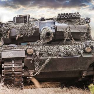 Leopard tank wallpaper
