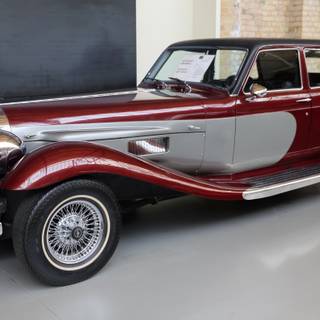 Panther De Ville saloon wallpaper