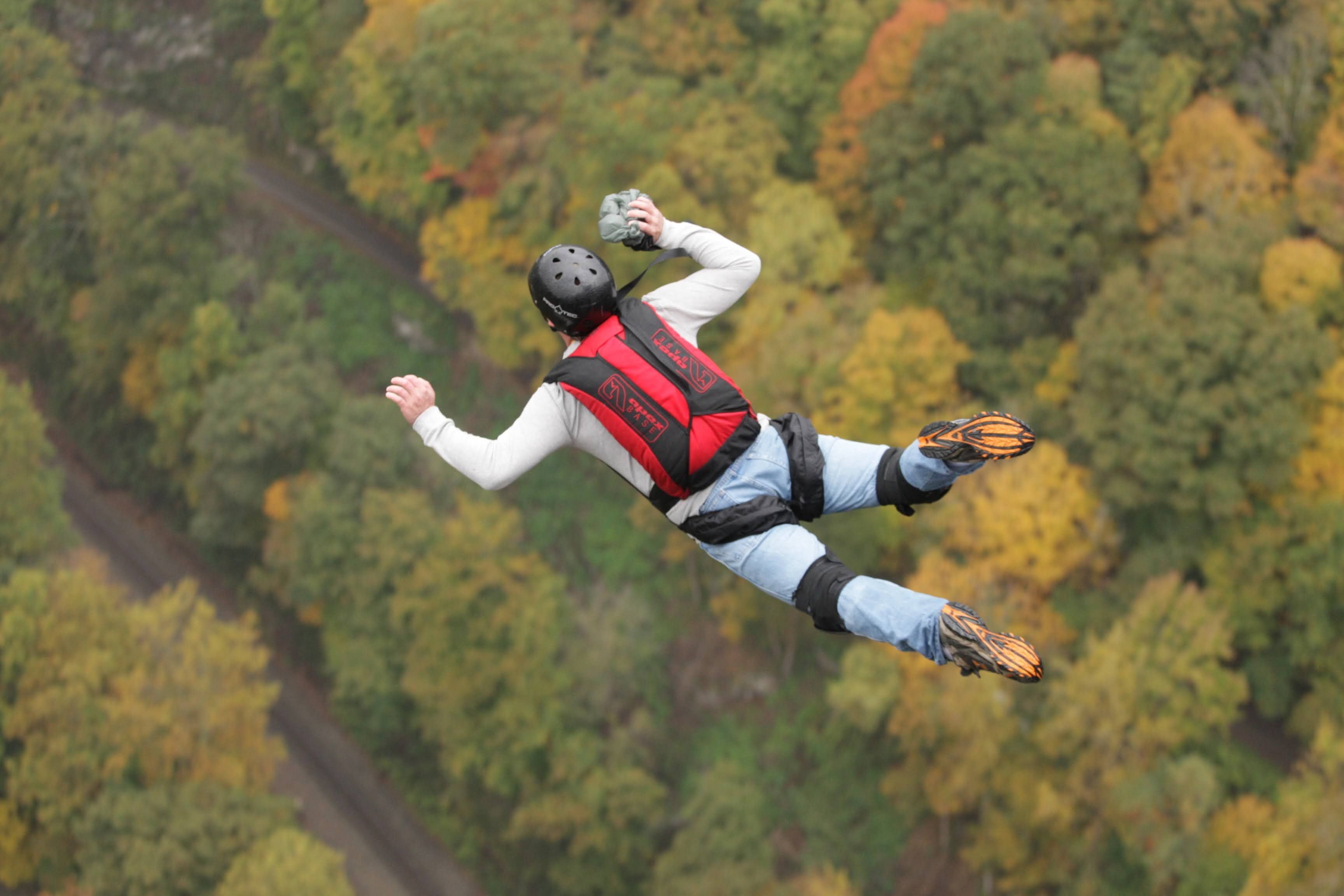 base jumping cave