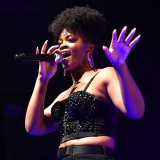 Ari Lennox is American singer of all time sing your song