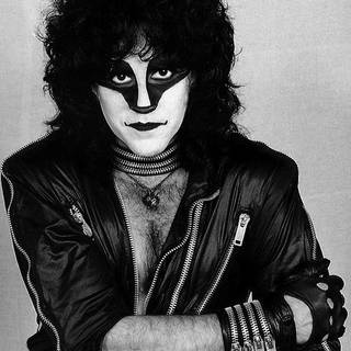 Say hi or hey to Eric Carr