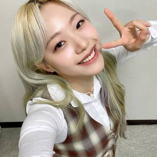 HappyBirthday Jeewon! Cignature