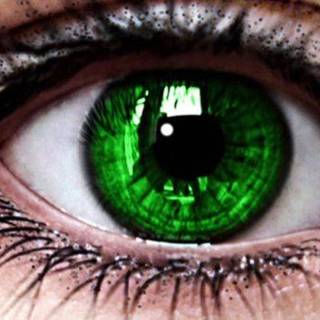 forest green eye
