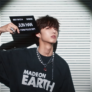 XDINARY HEROS Jun-Han