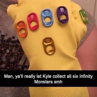 Its me kyle and this is my infinity gauntlet
