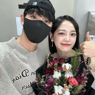 Ahn Hyoseop & Kim Sejeong