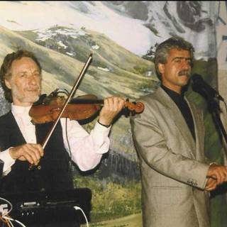Naser Razzazi & Mojtaba Mirzadeh