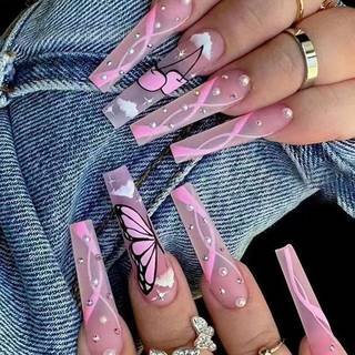 CUTE BUTTERFLY NAILS