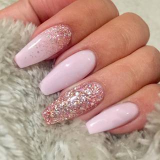 PINKALICIOUSE NAILS