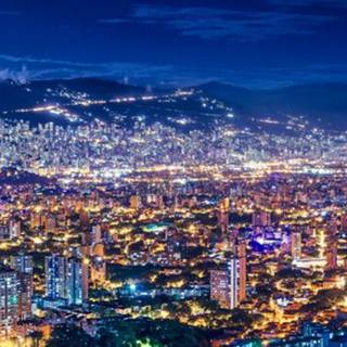 I used to live in the city In COlombia medellin but now I life in the U.S.A